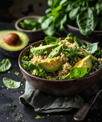 Avocado-Quinoa-Salat