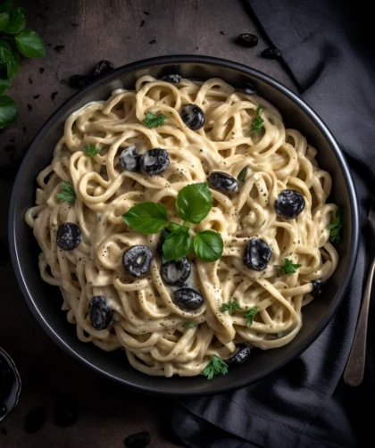 Creamy Vegan Pasta Alfredo